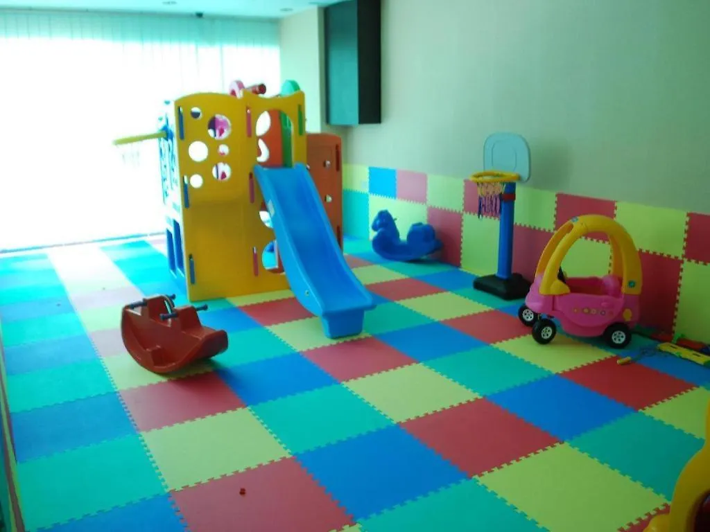 Pearl White Hotel Johor Bahru