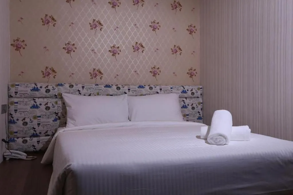 Pearl White Hotel Johor Bahru