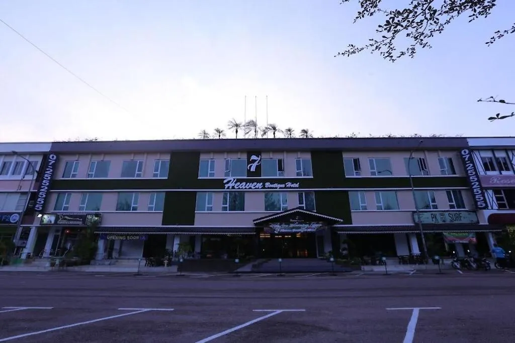 Pearl White Hotel Johor Bahru
