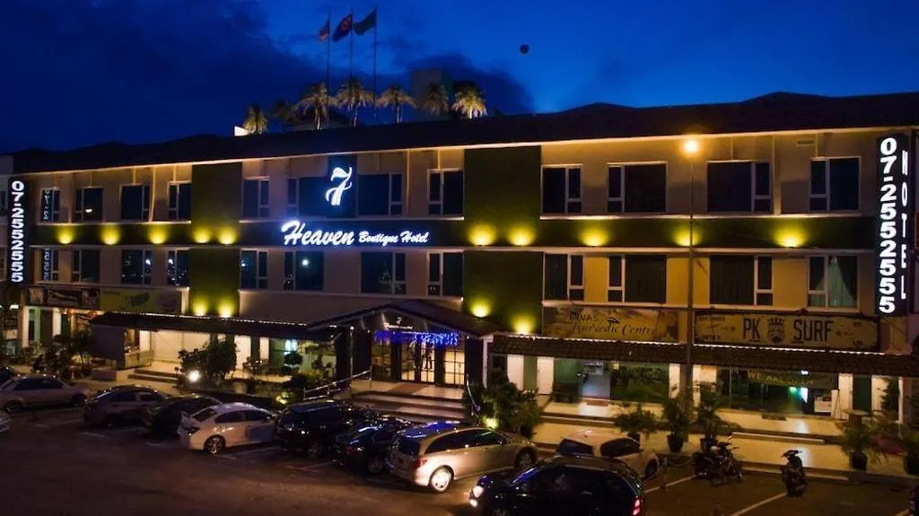 Pearl White Hotel Johor Bahru