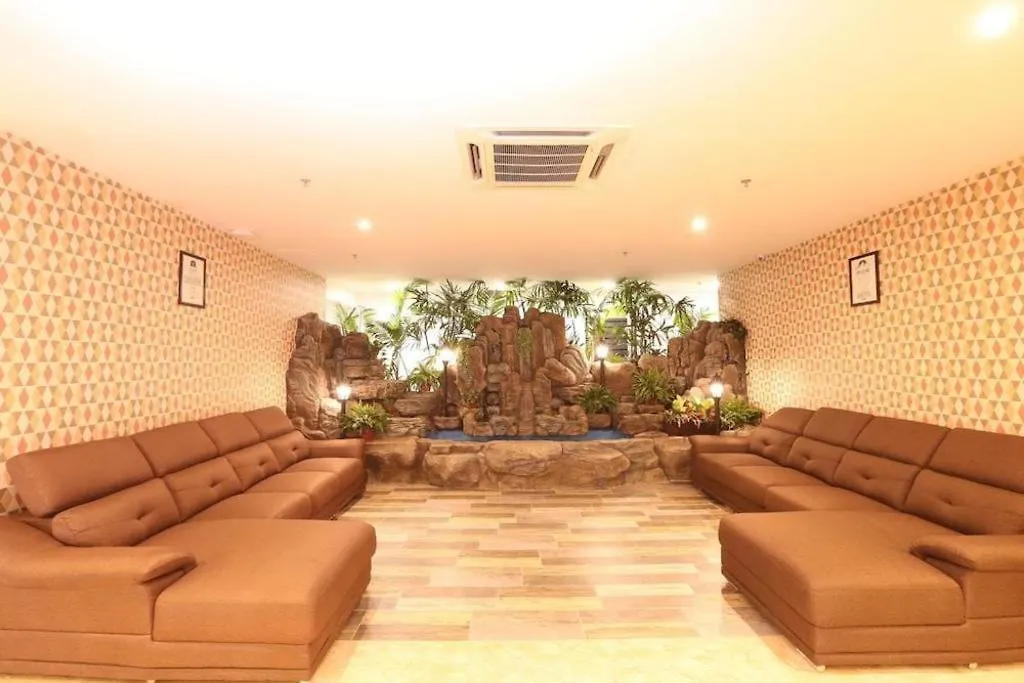 Pearl White Hotel Johor Bahru